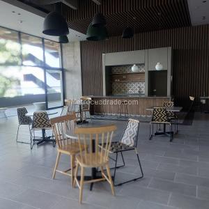 Apartamento en venta en El Poblado, Medellín · foto 6 de 17