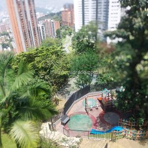 Apartamento en venta en El Poblado, Medellín · foto 13 de 17