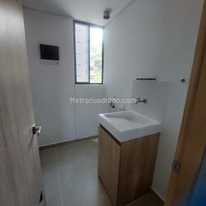 Apartamento en venta en El Poblado, Medellín · foto 14 de 17