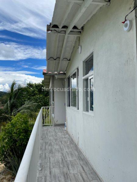 Finca en Arriendo, Vereda El Roble, Guatape - 4