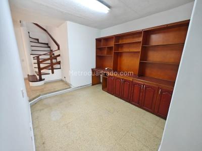 Casa de 3 alcobas en venta en Las Antillas, Envigado, 184 m² · foto 11 de 20