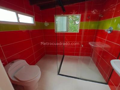 Casa de 3 alcobas en venta en Las Antillas, Envigado, 184 m² · foto 17 de 20
