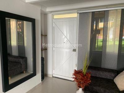 Casa de 2 alcobas en venta en El Porvenir, Rionegro, 95 m² · foto 3 de 19