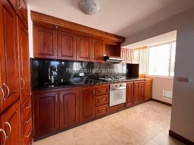 Apartamento de 3 alcobas en arriendo en El Poblado, Medellín, 170 m² · foto 4 de 20