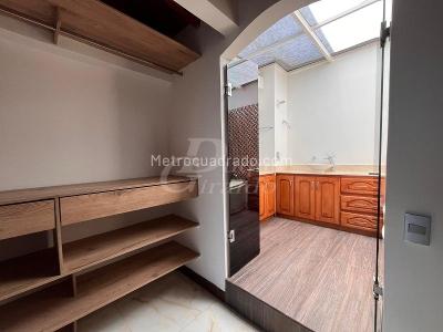 Apartamento de 3 alcobas en arriendo en El Poblado, Medellín, 170 m² · foto 10 de 20