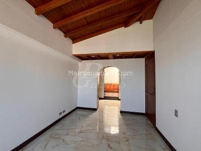 Apartamento de 3 alcobas en arriendo en El Poblado, Medellín, 170 m² · foto 11 de 20