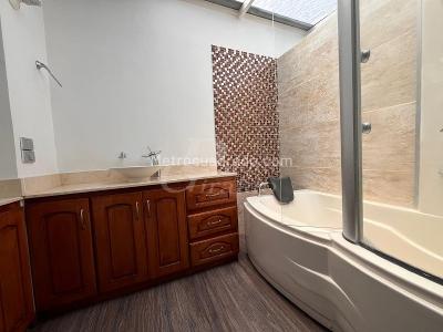Apartamento de 3 alcobas en arriendo en El Poblado, Medellín, 170 m² · foto 15 de 20