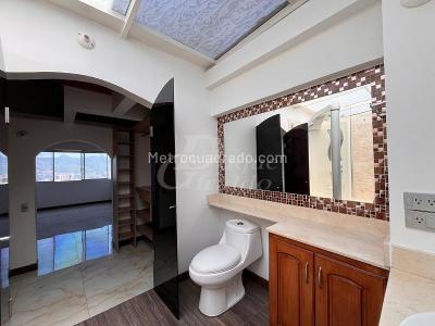 Apartamento de 3 alcobas en arriendo en El Poblado, Medellín, 170 m² · foto 16 de 20