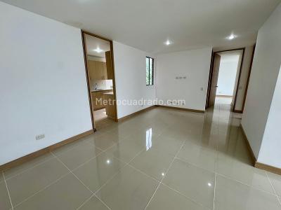 Apartamento de 3 alcobas en venta en Camino Verde, Envigado, 85 m² · foto 8 de 20