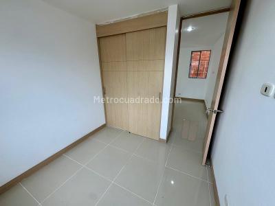 Apartamento de 3 alcobas en venta en Camino Verde, Envigado, 85 m² · foto 11 de 20