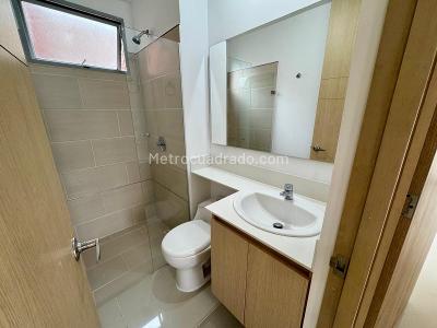 Apartamento de 3 alcobas en venta en Camino Verde, Envigado, 85 m² · foto 18 de 20