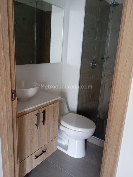 2BR Apartment in San Antonio De Pereira (64 m²) - 4