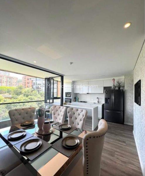 Apartamento Encantador de 2 Alcobas en El Poblado - 2