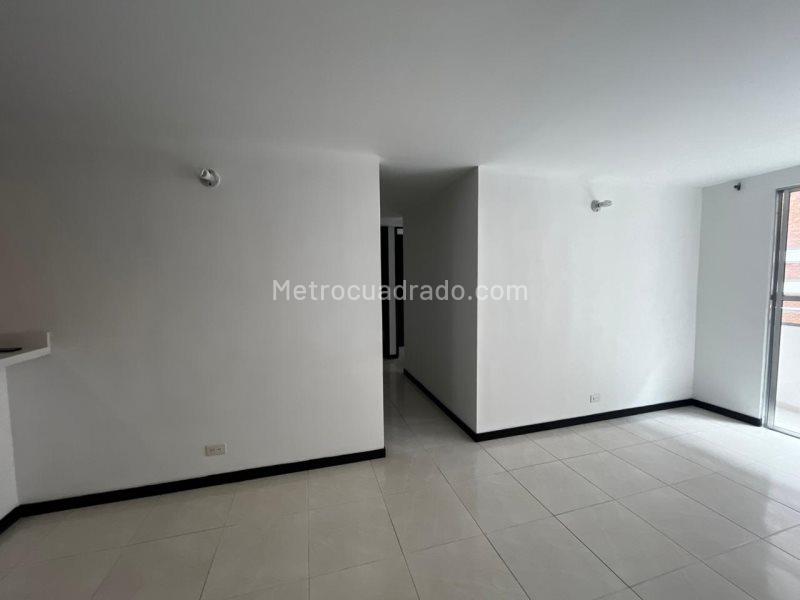 3BR Apartment for Rent in Ciudad del Río with Balcony and Parking - 8