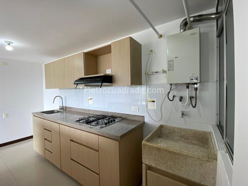 Apartamento en Arriendo, San Antonio De Pereira, Rionegro - 2