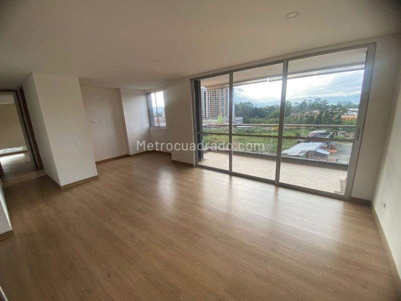 2BR Apartment in San Antonio De Pereira (79 m²)