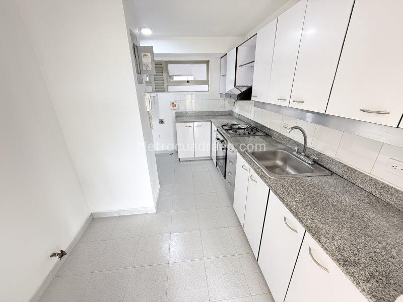 Apartamento en Arriendo, La Frontera, Envigado - 2