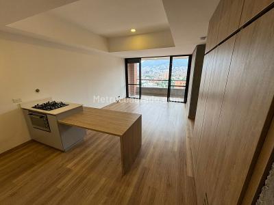 Apartamento de 2 alcobas en venta en Las Casitas, Envigado, 70 m² · foto 2 de 12