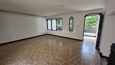 Apartamento de 4 alcobas en venta en Conquistadores, Medellín, 237 m² · foto 5 de 20