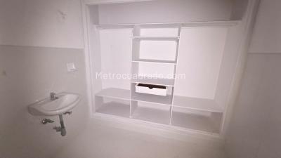 Apartamento de 4 alcobas en venta en Conquistadores, Medellín, 237 m² · foto 8 de 20