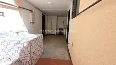 Apartamento de 4 alcobas en venta en Conquistadores, Medellín, 237 m² · foto 10 de 20