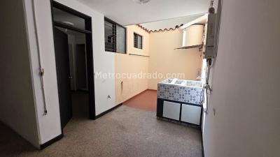 Apartamento de 4 alcobas en venta en Conquistadores, Medellín, 237 m² · foto 11 de 20