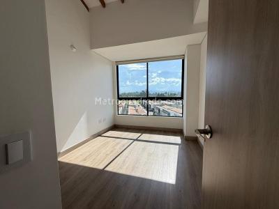 Apartamento de 2 alcobas en venta en Gualanday, Rionegro, 83 m² · foto 10 de 14