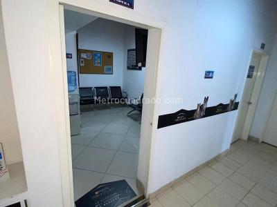 Casa de 3 alcobas en venta en Laureles, Medellín, 276 m² · foto 15 de 16