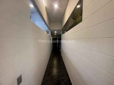 Casa de 5 alcobas en venta en Laureles, Medellín, 280 m² · foto 13 de 20