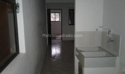 Apartamento en venta en La Candelaria, Medellín · foto 3 de 9