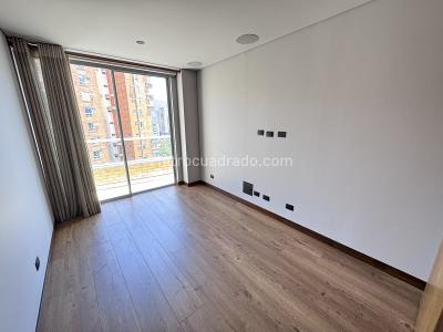 Apartamento de 3 alcobas en arriendo en El Poblado, Medellín, 202 m² · foto 7 de 20