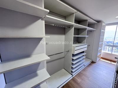 Apartamento de 3 alcobas en arriendo en El Poblado, Medellín, 202 m² · foto 11 de 20