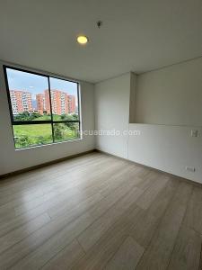 Apartamento de 3 alcobas en arriendo en Loma El Escobero, Envigado, 150 m² · foto 11 de 19