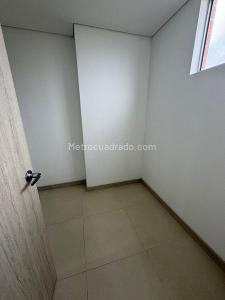 Apartamento de 3 alcobas en arriendo en Loma El Escobero, Envigado, 150 m² · foto 14 de 19