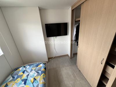 Apartamento de 2 alcobas en venta en El Trapiche, Sabaneta, 70 m² · foto 6 de 12