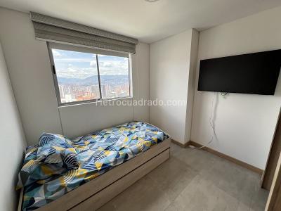 Apartamento de 2 alcobas en venta en El Trapiche, Sabaneta, 70 m² · foto 8 de 12