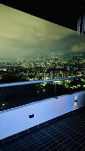 Apartamento de 2 alcobas en arriendo en El Oasis, Envigado, 94 m² · foto 20 de 20