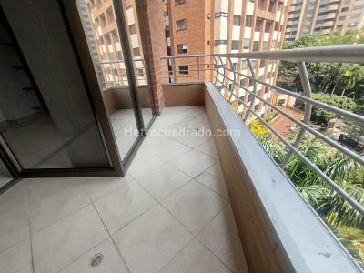 Apartamento de 3 alcobas en arriendo en El Poblado, Medellín, 140 m² · foto 20 de 20