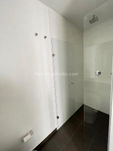 Apartamento de 2 alcobas en venta en El Poblado, Medellín, 75 m² · foto 13 de 19