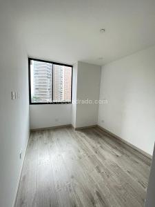 Apartamento de 2 alcobas en venta en El Poblado, Medellín, 75 m² · foto 14 de 19