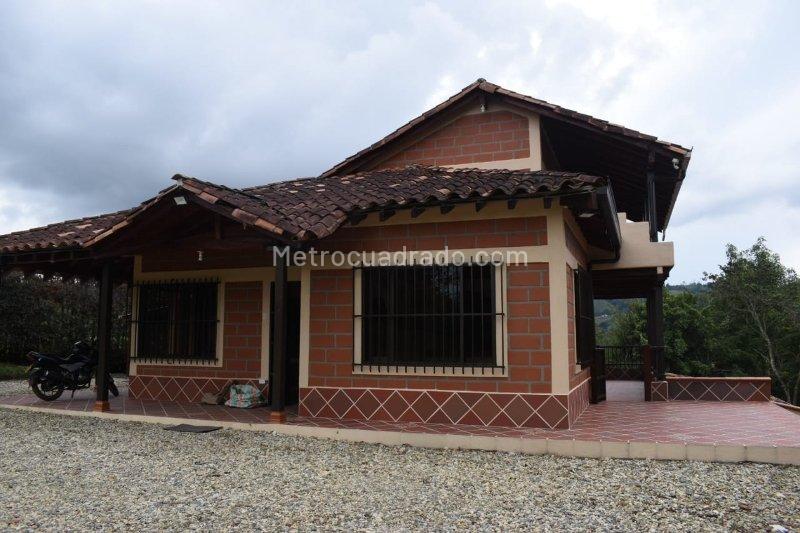 Finca en Arriendo, Llanogrande, Rionegro - 2
