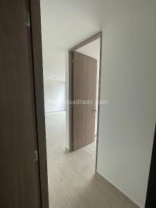 Apartamento de 2 alcobas en arriendo en Cimarrona, Rionegro, 57 m² · foto 4 de 20