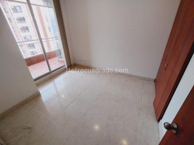 Apartamento en arriendo en Castropol, Medellín · foto 5 de 20