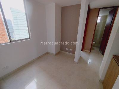 Apartamento en arriendo en Castropol, Medellín · foto 10 de 20