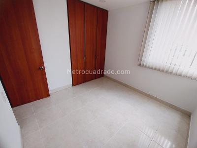 Apartamento en arriendo en Castropol, Medellín · foto 12 de 20