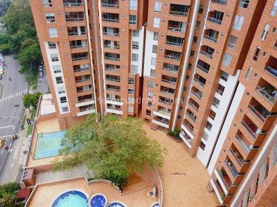Apartamento en arriendo en Castropol, Medellín · foto 20 de 20
