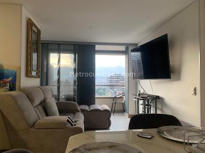 Apartamento de 2 alcobas en arriendo en Colombia, Medellín, 78 m² · foto 2 de 20