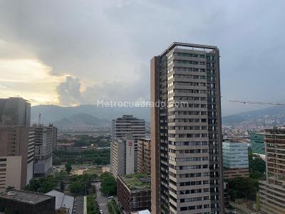 Apartamento de 2 alcobas en arriendo en Colombia, Medellín, 78 m² · foto 3 de 20