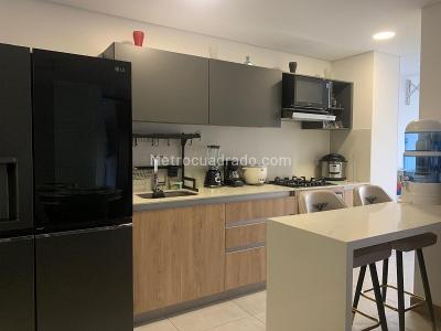 Apartamento de 2 alcobas en arriendo en Colombia, Medellín, 78 m² · foto 8 de 20