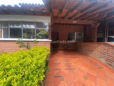 Casa de 5 alcobas en venta en San Antonio De Pereira, Rionegro, 185 m² · foto 3 de 20